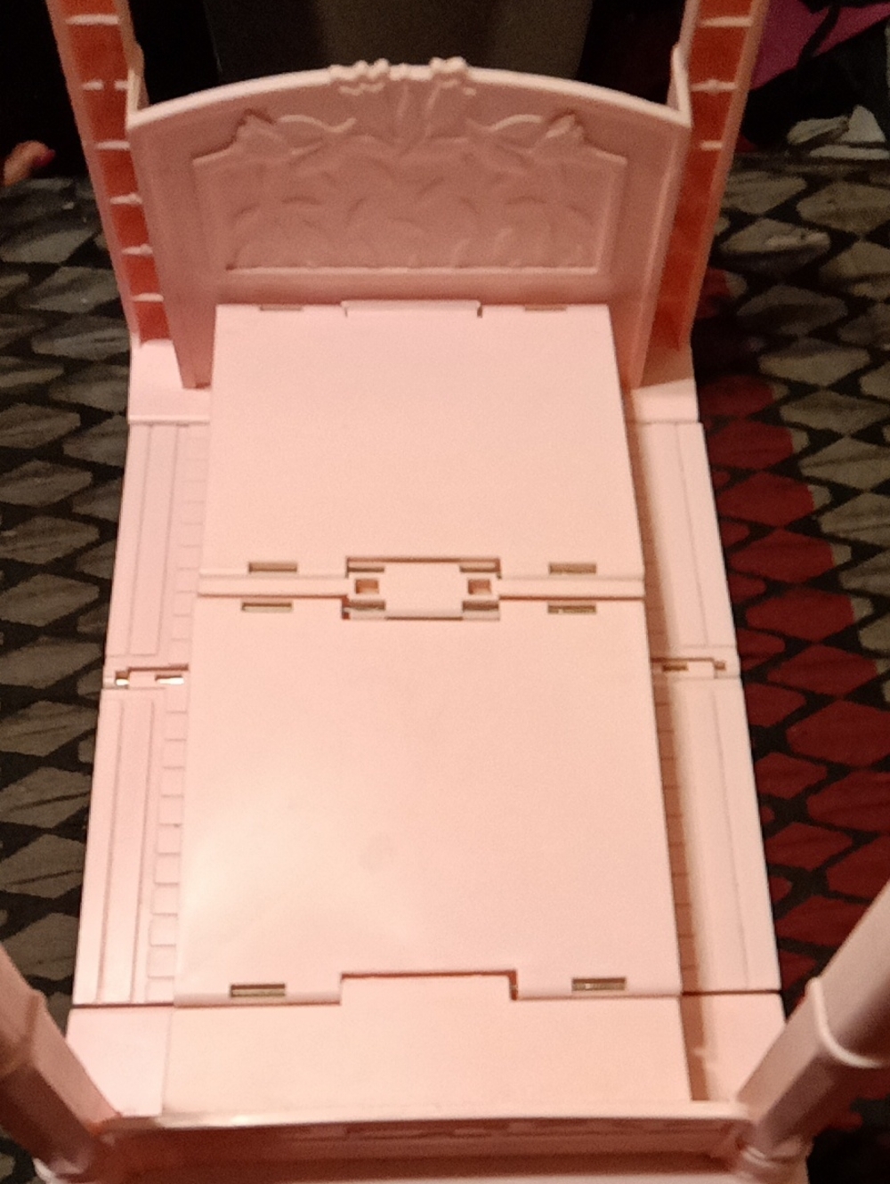 Pink Plastic Foldable Storage Bed Organizer - Unbranded